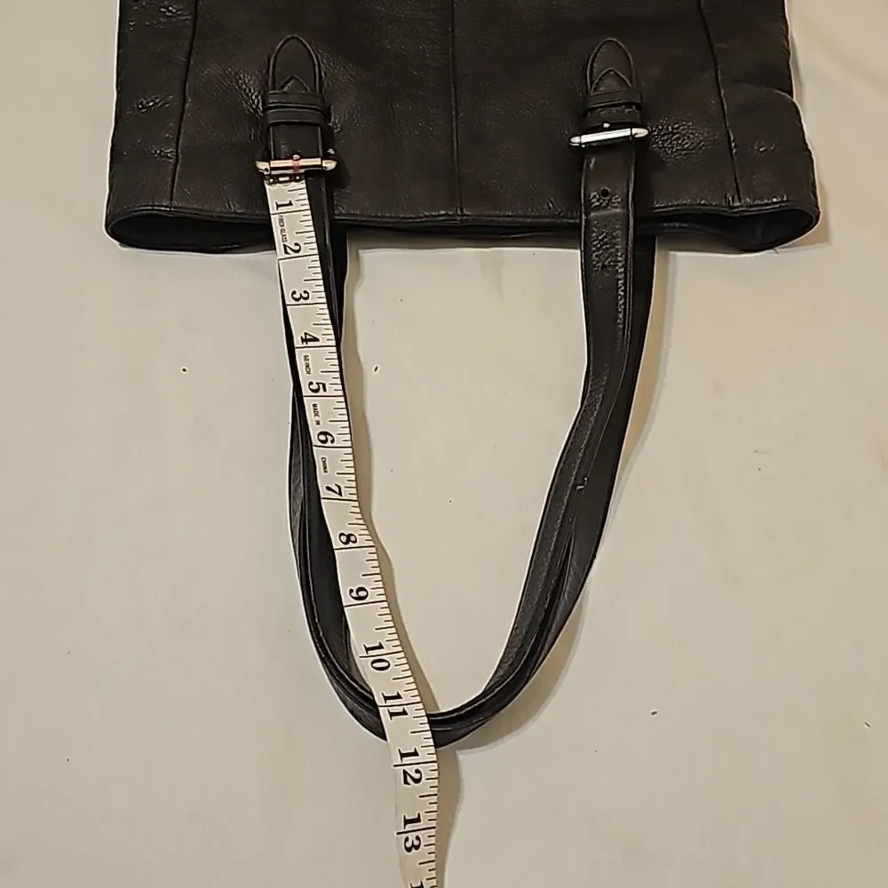 Ralph Lauren black   Classic black leather  bag
